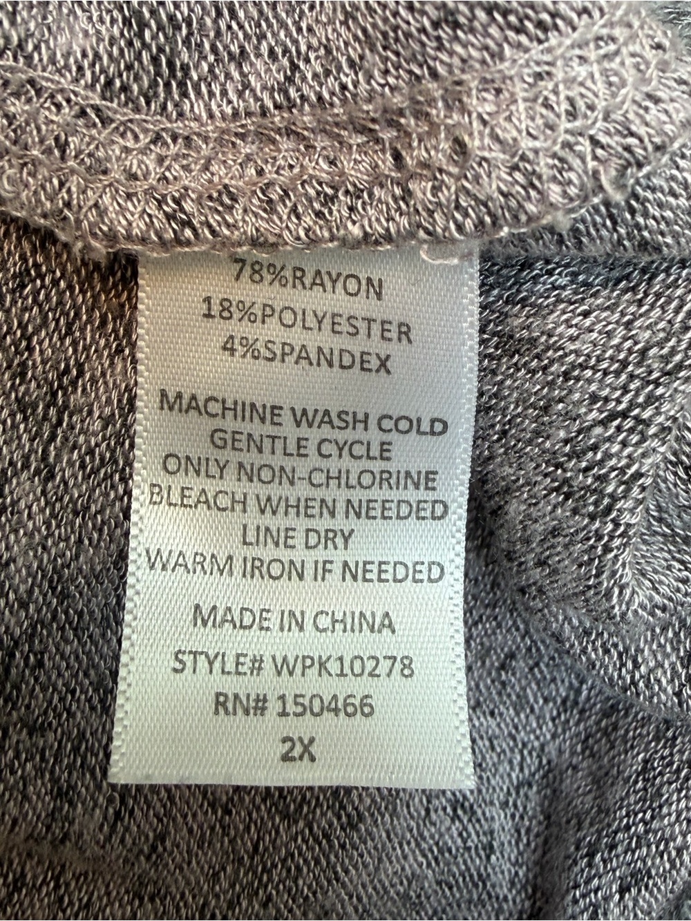 Market & Spruce Heathered Pink and Gray Knit Top - Picture 7 of 11